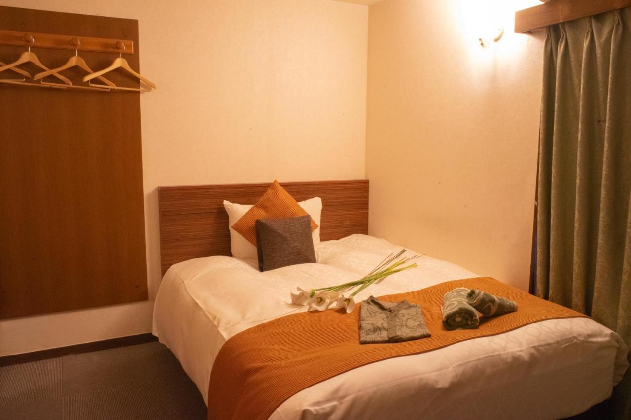 Outlet Hotel Uenoekimae Токио Экстерьер фото
